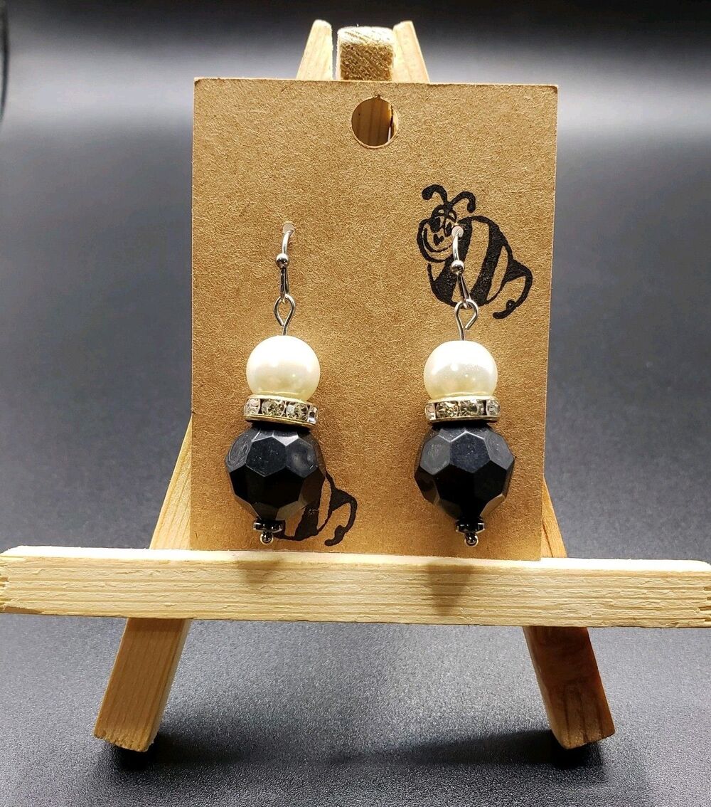 Dangle/Drop/Costume/ Black, Silver, Pearl And Beaded Round Handcrafted Earrings!